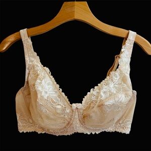 Paramour Lace Underwire Bra - Cream